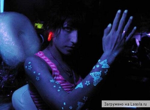 светящаяся татуировка