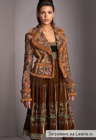 женский костюм из бархата