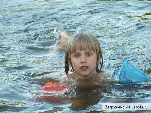 как научить ребенка плавать